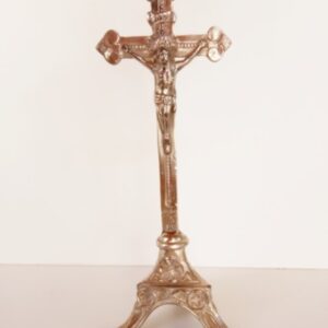 Crucifijo pequeño de altar