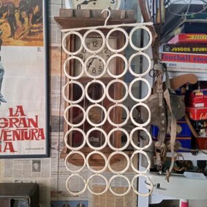 Percha de  macramé, organizadora de pañuelos