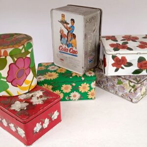 Cajas de hojalata de Cola Cao