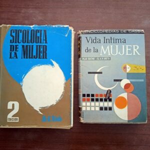 Par de libros sobre la mujer años 60