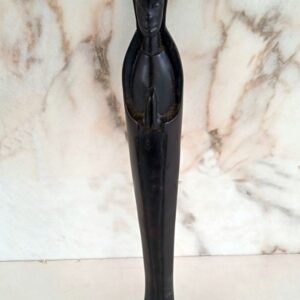 Figura antigua de vírgen de ébano africana
