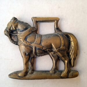 Pieza de caballo de bronce