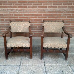 Sillones clásicos rústicos